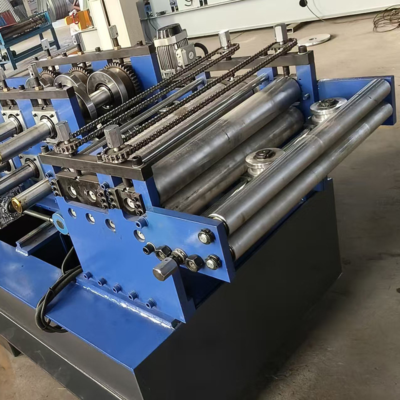 C/Z purlin forming machine